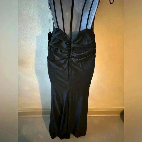 La Femme Sheer Back Gown - Picture 4 of 8